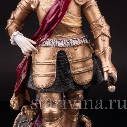 Фарфоровая статуэтка Полководец в доспехах, Германия, 19 в.