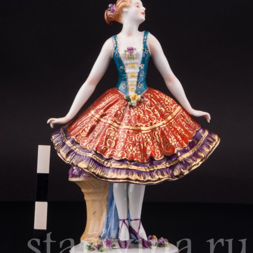 Фигурка из фарфора Танцовщица Sitzendorf, Германия, кон. 19 - нач. 20 вв.