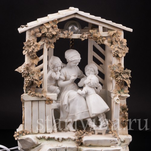 Фарфоровая лампа В беседке, E. A. Muller, Германия, кон. 19 - нач. 20 вв.