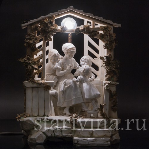 Фарфоровая лампа В беседке, E. A. Muller, Германия, кон. 19 - нач. 20 вв.