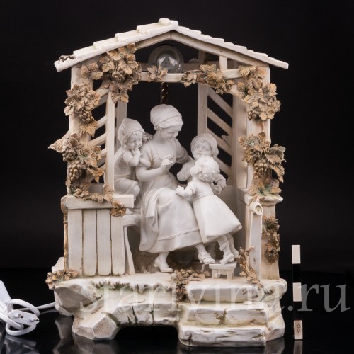 Фарфоровая лампа В беседке, E. A. Muller, Германия, кон. 19 - нач. 20 вв.