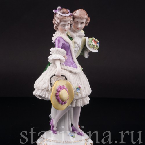 Фарфоровая статуэтка Пара на прогулке, кружевная, E. A. Muller, Германия, нач. 20 в.
