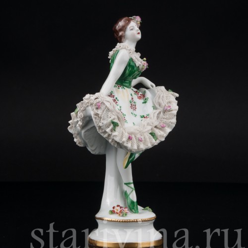 Фарфоровая статуэтка Балерина в зеленом платье, кружевная, Дрезден, Германия, нач. 20 в.