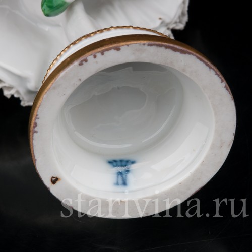 Фарфоровая статуэтка Балерина в зеленом платье, кружевная, Дрезден, Германия, нач. 20 в.