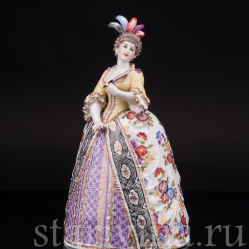 Фарфоровая статуэтка Дама с веером, колокольчик, Helena Wolfsohn, Германия, кон. 19 - нач. 20 вв.