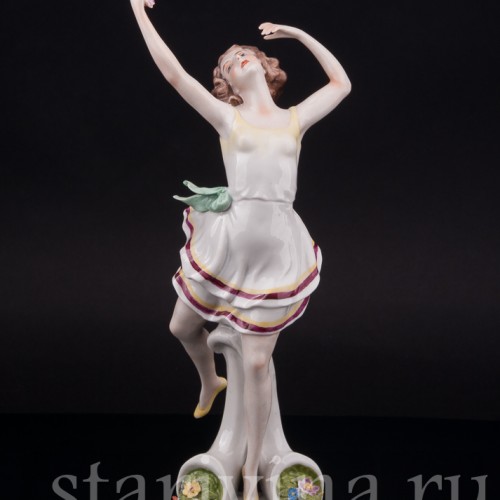 Фарфоровая статуэтка Танцующая девушка, Scheibe-Alsbach, Германия, перв. пол. 20 в.