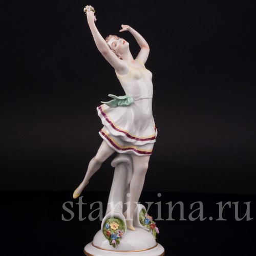 Фарфоровая статуэтка Танцующая девушка, Scheibe-Alsbach, Германия, перв. пол. 20 в.