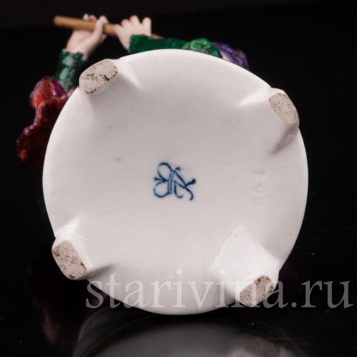 Фарфоровая статуэтка Уличный музыкант, Rudolf Kammer, Германия, 1961-1990 гг.