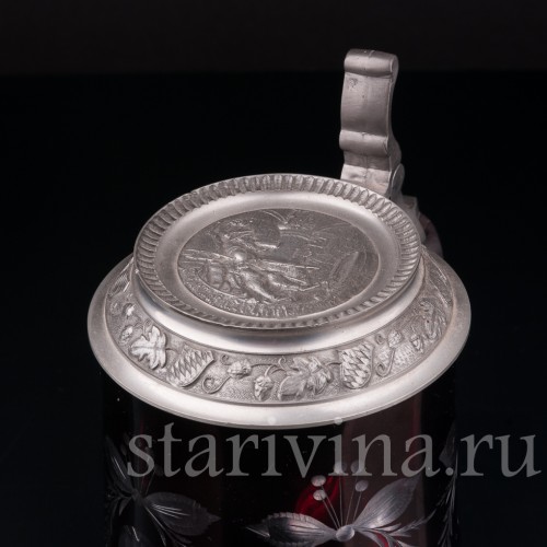 Старинная пивная кружка Отдыхающий воин, 1/2 л, Германия, вт. пол. 20 в.