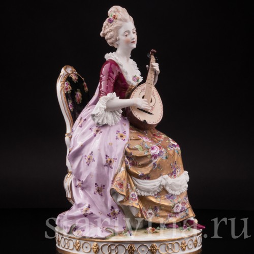 Фарфоровая статуэтка Дама с лютней, кружевная, Volkstedt, Германия, кон. 19 в.