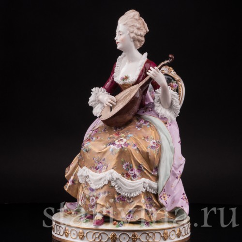 Фарфоровая статуэтка Дама с лютней, кружевная, Volkstedt, Германия, кон. 19 в.