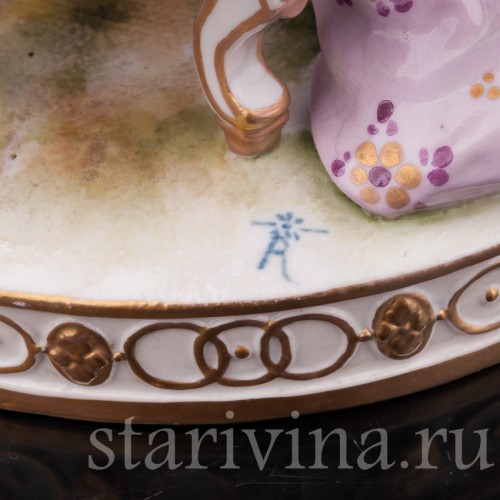 Фарфоровая статуэтка Дама с лютней, кружевная, Volkstedt, Германия, кон. 19 в.