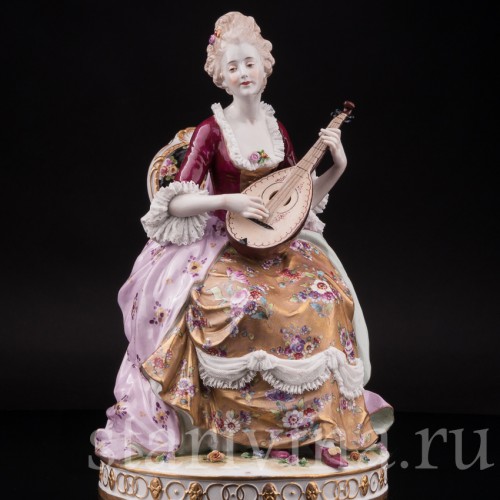 Фарфоровая статуэтка Дама с лютней, кружевная, Volkstedt, Германия, кон. 19 в.