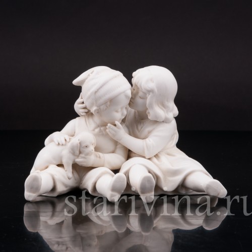 Фигурка из фарфора Дети со щенком Германия, нач. 20 в.