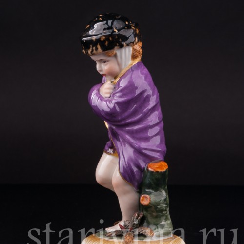 Фигурка из фарфора Аллегория зимы Muller & Co, Германия, нач. 20 в.