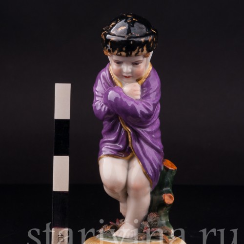 Фигурка из фарфора Аллегория зимы Muller & Co, Германия, нач. 20 в.