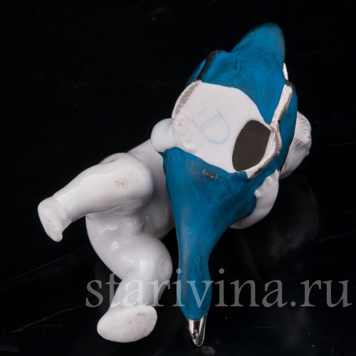Фигурка из фарфора Малыш с гусем, миниатюра Hertwig & Co, Германия, 1920-30 гг.