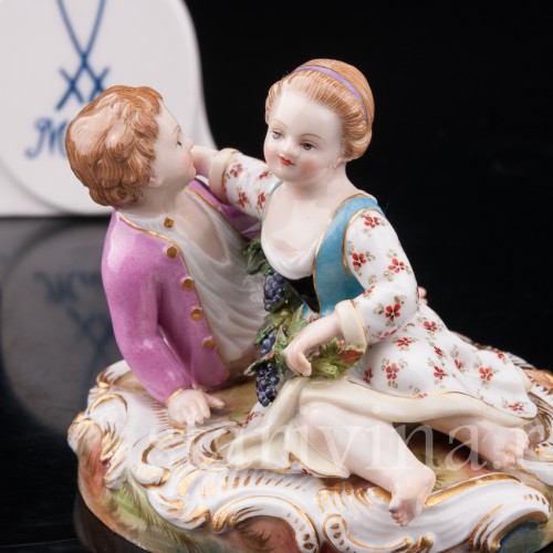 Фарфоровая фигурка Дети с виноградной лозой, аллегория осени, миниатюра, Meissen, Германия, сер. 19 - нач. 20 вв.