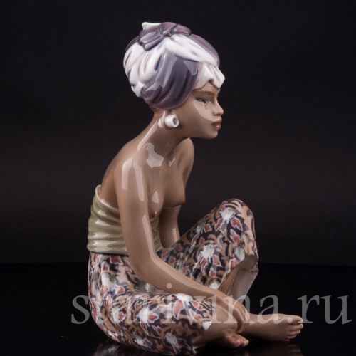 Статуэтка из фарфора Девушка с Бали, Dahl Jensen, Дания, 1920-80 гг.