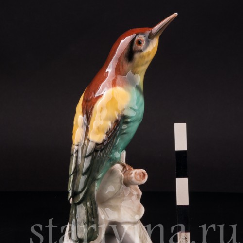 Фигурка птицы из фарфора Золотистая щурка Goebel, Германия, 1967 год.