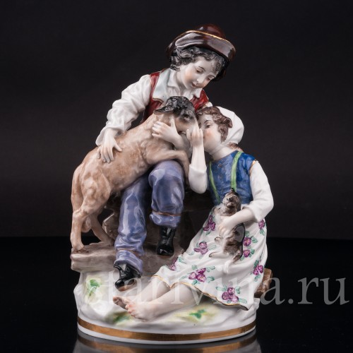 Фарфоровая композиция Дети с ягнёнком, Ernst Bohne Sohne, Германия, нач. 20 в.