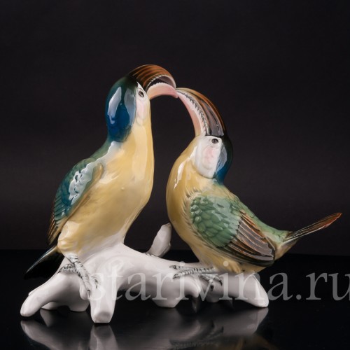 Фарфоровая статуэтка птиц Два тукана, Karl Ens, Германия, сер. 20 в.