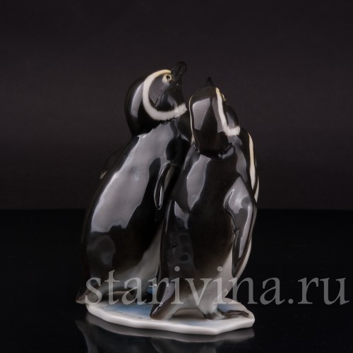 Статуэтка птицы из фарфора Два пингвина, Alka Kaiser, Германия, вт. пол. 20 в.