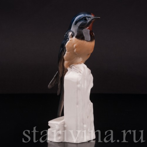 Фигурка птицы из фарфора Ласточка на заборе, Goebel, Германия, до 1991 года.