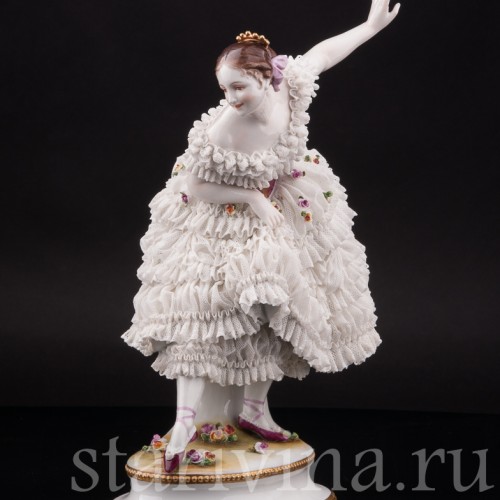 Фарфоровая статуэтка балерины Фанни Эльслер, кружевная, Volkstedt, Германия, перв. пол. 20 в.