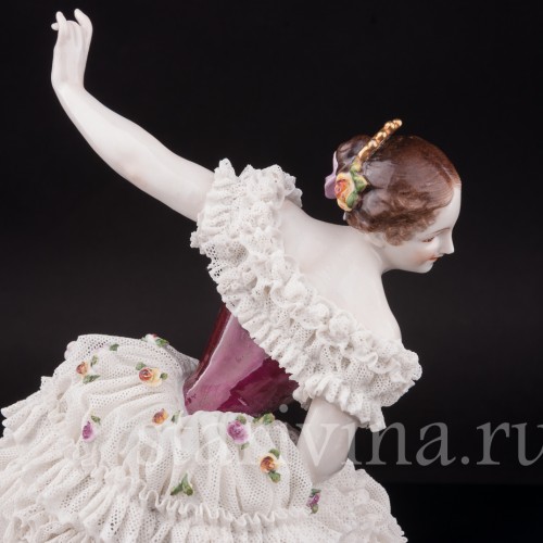 Фарфоровая статуэтка балерины Фанни Эльслер, кружевная, Volkstedt, Германия, перв. пол. 20 в.