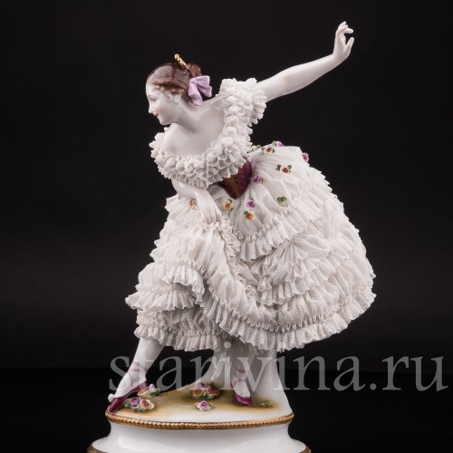 Фарфоровая статуэтка балерины Фанни Эльслер, кружевная, Volkstedt, Германия, перв. пол. 20 в.
