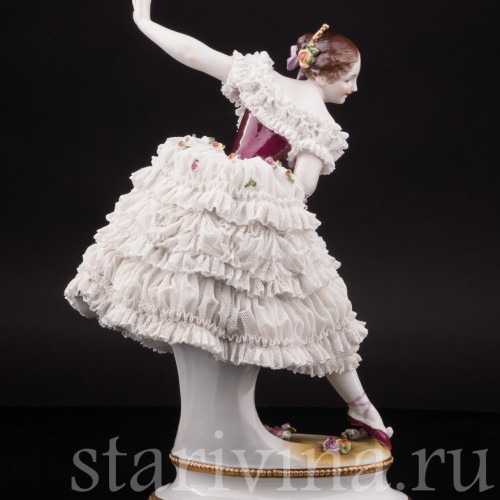 Фарфоровая статуэтка балерины Фанни Эльслер, кружевная, Volkstedt, Германия, перв. пол. 20 в.