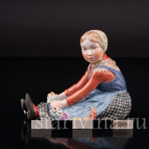 Фарфоровая статуэтка Девочка из Ютландии, Royal Copenhagen, Дания, 1946 год.