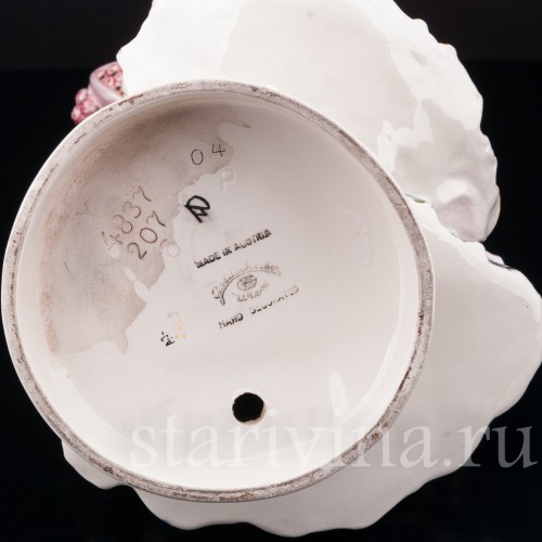 Фигурка из фарфора Девушка с девочкой, Goldscheider, Австрия, нач. 20 в.