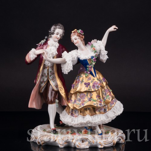 Фарфоровая статуэтка балерины Камарго с кавалером, кружевная, Volkstedt, Германия, до 1936 г.