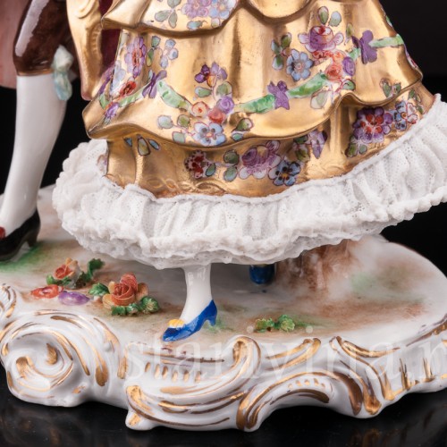 Фарфоровая статуэтка балерины Камарго с кавалером, кружевная, Volkstedt, Германия, до 1936 г.