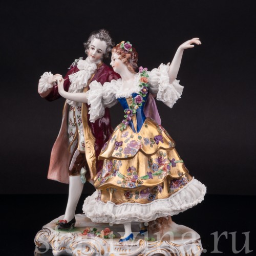 Фарфоровая статуэтка балерины Камарго с кавалером, кружевная, Volkstedt, Германия, до 1936 г.