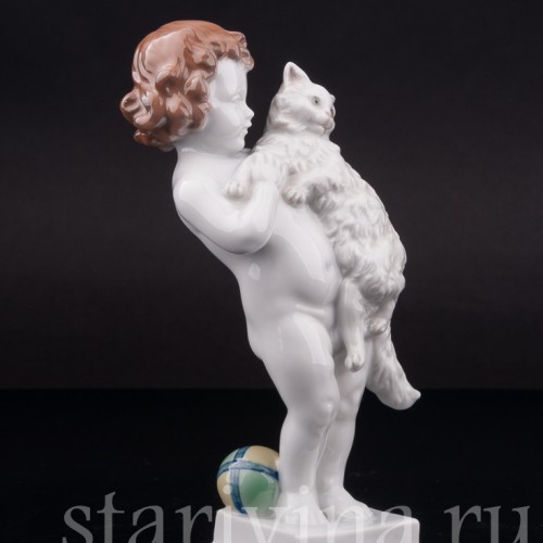 Фарфоровая фигурка Малыш с ангорской кошкой, Rosenthal, Германия, 1946 год.