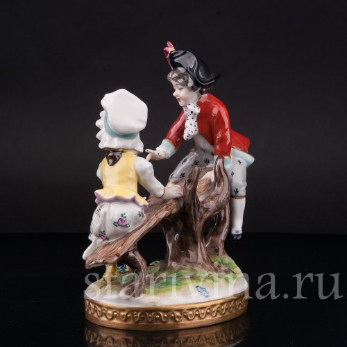 Фарфоровая фигурка Дети на качелях, Volkstedt, Германия, вт. пол. 20 в.