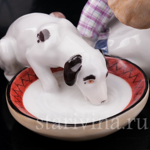 Фарфоровая статуэтка Малыш с собакой, Meissen, Германия, кон. 20 в.