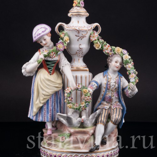 Фарфоровая композиция Влюбленная пара, Royal Wien, Австрия, нач. 20 в.