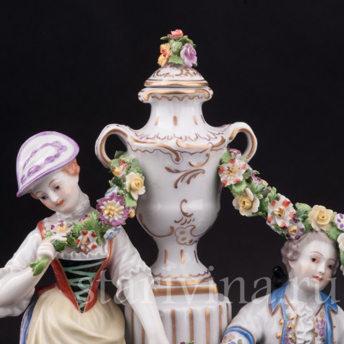 Фарфоровая композиция Влюбленная пара, Royal Wien, Австрия, нач. 20 в.