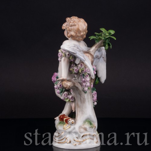 Фарфоровая статуэтка Купидон, связанный гирляндами из роз , Meissen, Германия, сер.19 - нач.20 вв.