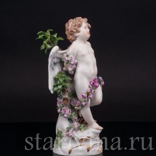 Фарфоровая статуэтка Купидон, связанный гирляндами из роз , Meissen, Германия, сер.19 - нач.20 вв.
