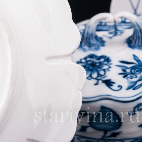 Уценненная фарфоровая Маслёнка, Луковичный узор, Meissen, Германия, сер.19 - нач.20 вв.