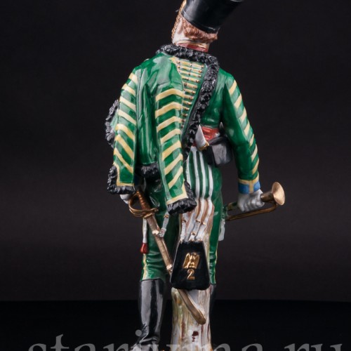 Фарфоровая статуэтка солдата Трубач 2го гусарского полка, Carl Thieme, Германия, нач. 20 в.