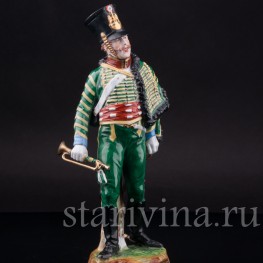 Фарфоровая статуэтка солдата Трубач 2го гусарского полка, Carl Thieme, Германия, нач. 20 в.