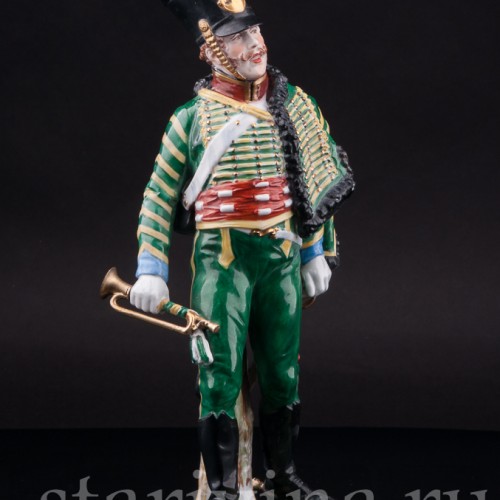 Фарфоровая статуэтка солдата Трубач 2го гусарского полка, Carl Thieme, Германия, нач. 20 в.