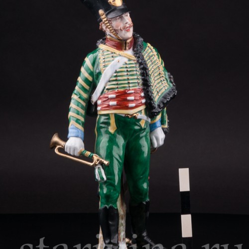 Фарфоровая статуэтка солдата Трубач 2го гусарского полка, Carl Thieme, Германия, нач. 20 в.