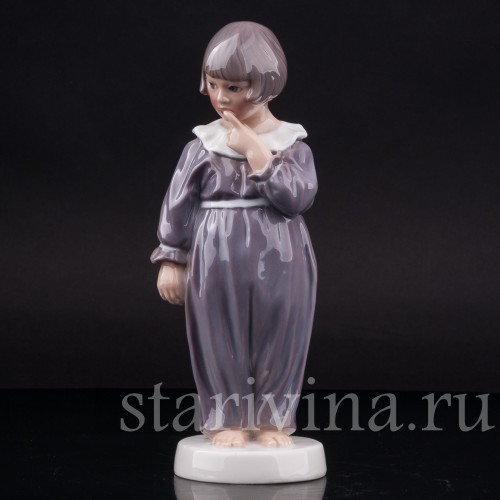 Фигурка из фарфора Девочка в ночной рубашке, Dahl Jensen, Дания, 1920-80 гг.